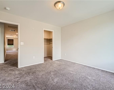4393 Fire Glow Avenue - Photo Thumbnail 21