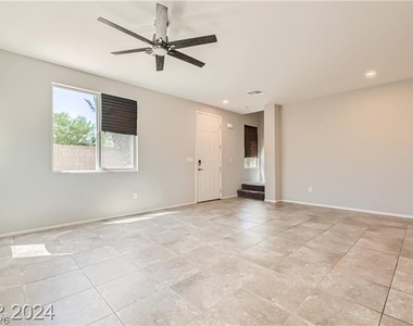 4393 Fire Glow Avenue - Photo Thumbnail 5