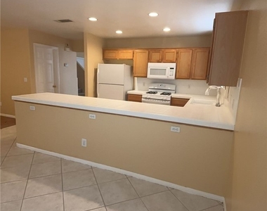 10221 Abano Court - Photo Thumbnail 3