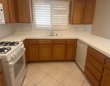 10221 Abano Court - Photo Thumbnail 2