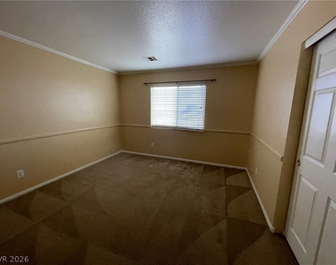 10221 Abano Court - Photo Thumbnail 11