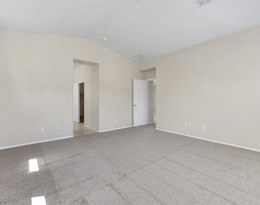 6324 Aloha Sue Street - Photo Thumbnail 15