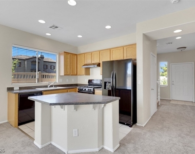 6324 Aloha Sue Street - Photo Thumbnail 2