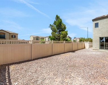 6324 Aloha Sue Street - Photo Thumbnail 7