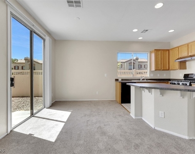 6324 Aloha Sue Street - Photo Thumbnail 4
