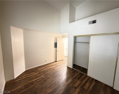 7241 Indian Creek Lane - Photo Thumbnail 20
