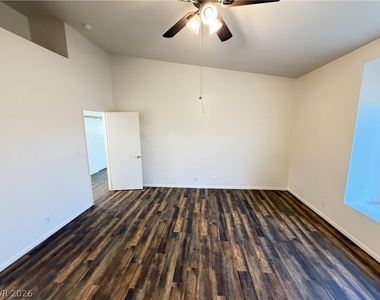 7241 Indian Creek Lane - Photo Thumbnail 22