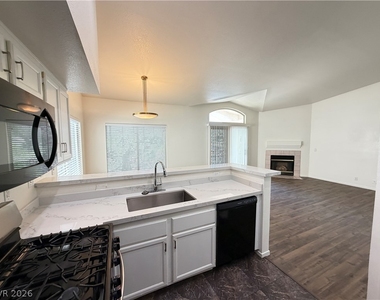 7241 Indian Creek Lane - Photo Thumbnail 9