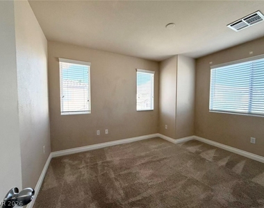 3925 Philomena Street - Photo Thumbnail 13