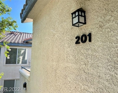 3101 Casey Drive - Photo Thumbnail 15