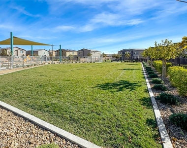 7368 Joanna Brook Street - Photo Thumbnail 21
