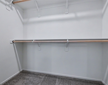 7368 Joanna Brook Street - Photo Thumbnail 12