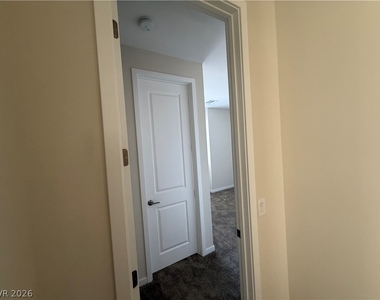 10661 Valletta Avenue - Photo Thumbnail 39
