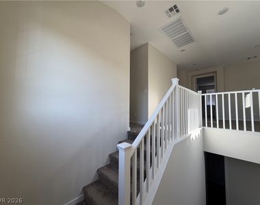 10661 Valletta Avenue - Photo Thumbnail 27