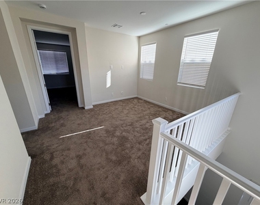 10661 Valletta Avenue - Photo Thumbnail 30