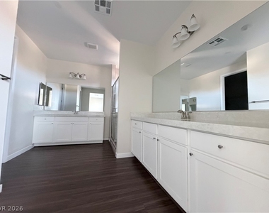 10661 Valletta Avenue - Photo Thumbnail 48