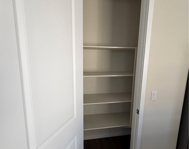 10661 Valletta Avenue - Photo Thumbnail 19