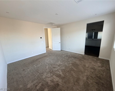 10661 Valletta Avenue - Photo Thumbnail 47