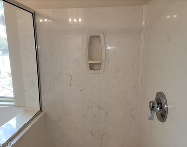 318 Glacier Meadow Road - Photo Thumbnail 32