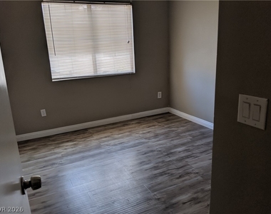 3973 Rebecca Raiter Avenue - Photo Thumbnail 9