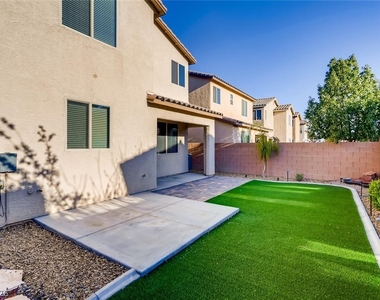 852 Royal Amethyst Way - Photo Thumbnail 26