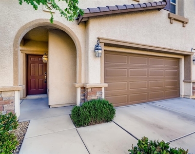 852 Royal Amethyst Way - Photo Thumbnail 2