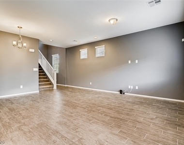 852 Royal Amethyst Way - Photo Thumbnail 6