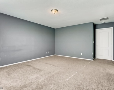 852 Royal Amethyst Way - Photo Thumbnail 16