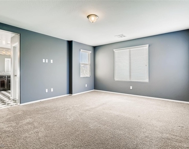 852 Royal Amethyst Way - Photo Thumbnail 14