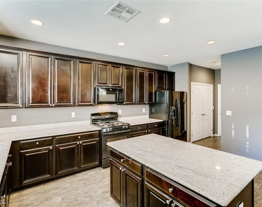 852 Royal Amethyst Way - Photo Thumbnail 10