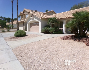 809 Long Branch Drive - Photo Thumbnail 4