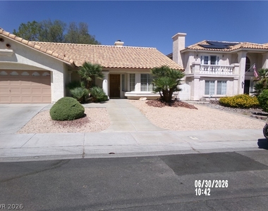 809 Long Branch Drive - Photo Thumbnail 1
