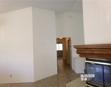 809 Long Branch Drive - Photo Thumbnail 36