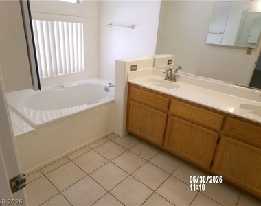 809 Long Branch Drive - Photo Thumbnail 31