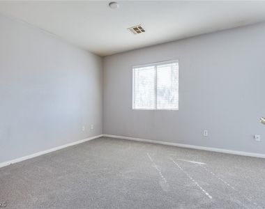 5225 Shreve Avenue - Photo Thumbnail 11
