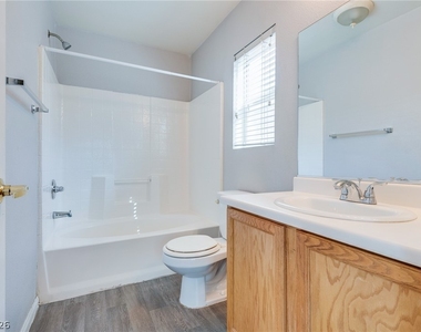 5225 Shreve Avenue - Photo Thumbnail 14