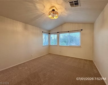 8405 Shady Shores Circle - Photo Thumbnail 13