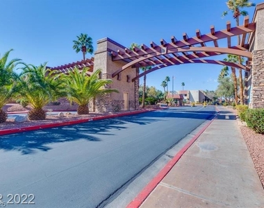 5493 Indian River Drive - Photo Thumbnail 2