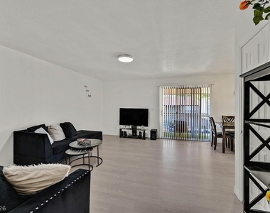 5493 Indian River Drive - Photo Thumbnail 7