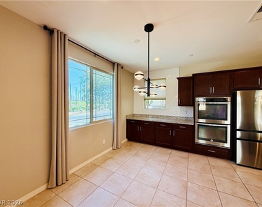 3041 Savella Avenue - Photo Thumbnail 10