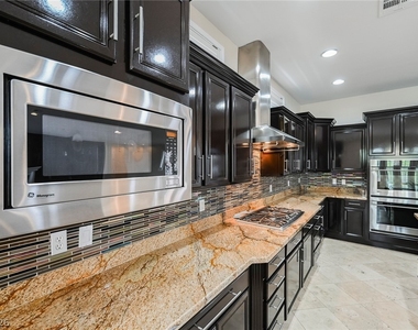 2062 Country Cove Court - Photo Thumbnail 2
