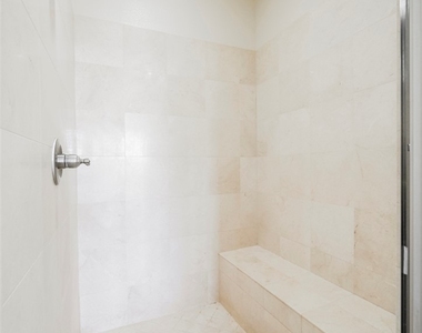 2062 Country Cove Court - Photo Thumbnail 39