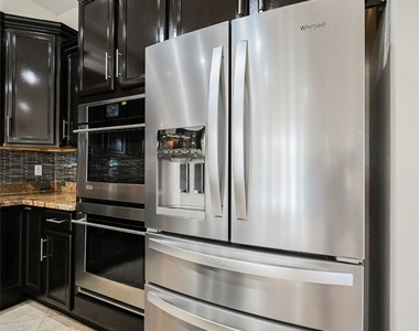 2062 Country Cove Court - Photo Thumbnail 1