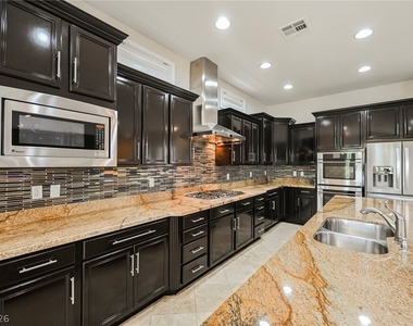 2062 Country Cove Court - Photo Thumbnail 7