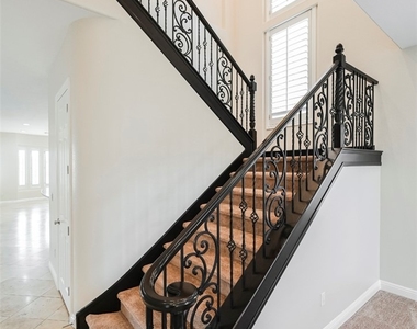2062 Country Cove Court - Photo Thumbnail 27
