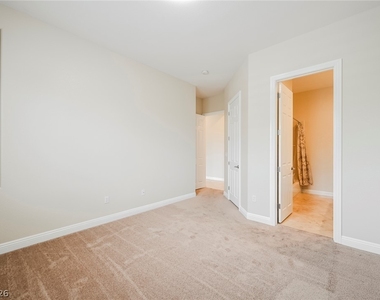 2062 Country Cove Court - Photo Thumbnail 17