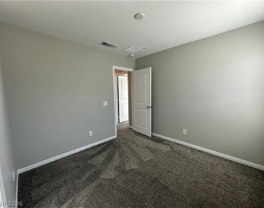 349 Wind Poppy Street - Photo Thumbnail 25