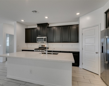 6858 Greensmen Avenue - Photo Thumbnail 21
