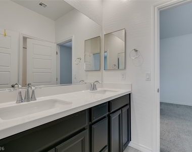 6858 Greensmen Avenue - Photo Thumbnail 36