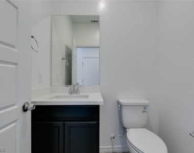 6858 Greensmen Avenue - Photo Thumbnail 33